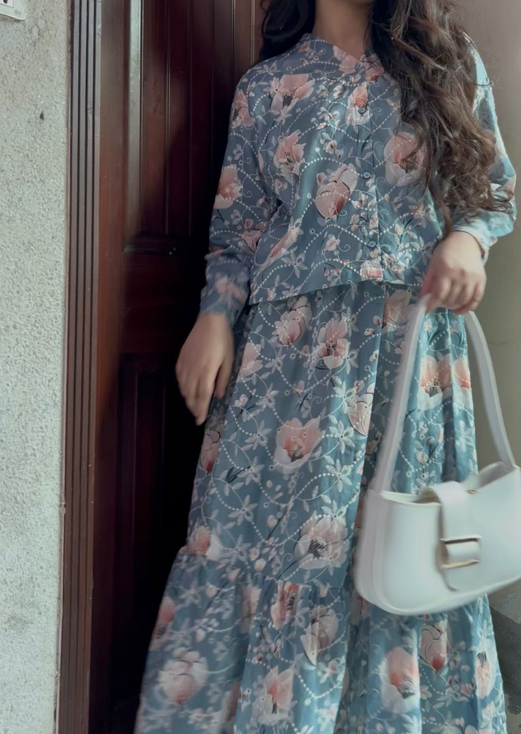 Nooré Luxe Embroidered Chikankari Skirt Set